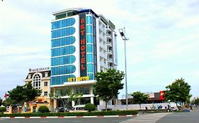 Sky Hotel