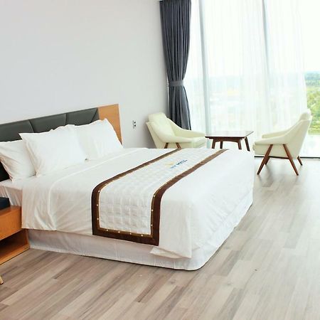 Sky Hotel Hong Ngu Eksteriør bilde