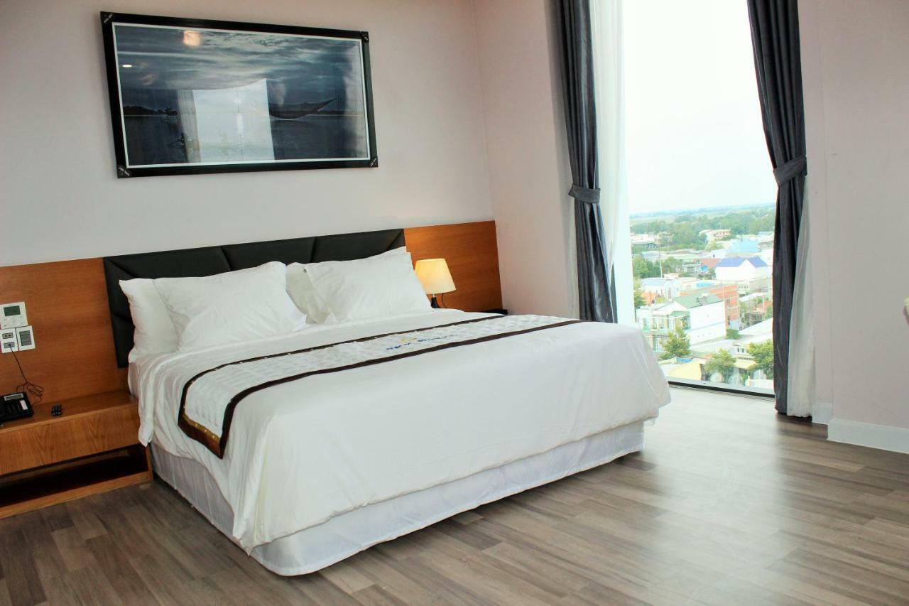 Sky Hotel Hong Ngu Eksteriør bilde
