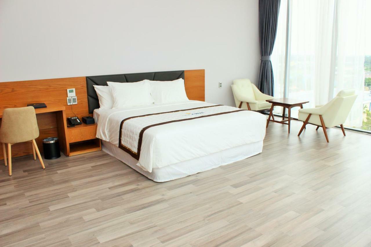 Sky Hotel Hong Ngu Eksteriør bilde